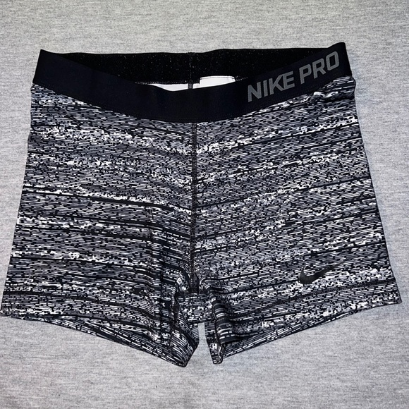 Nike Pants - Nike Pro Spandex